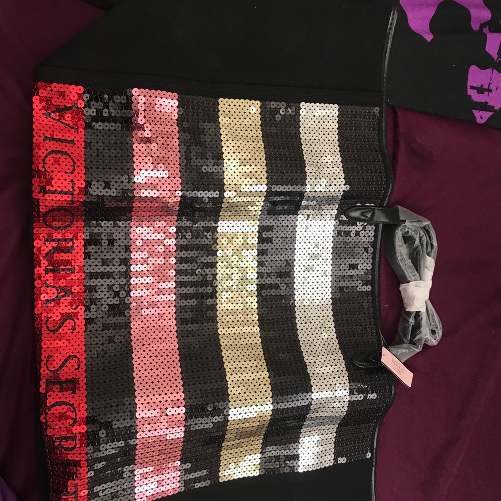 Victoria’s Secret tote